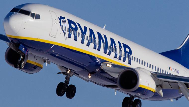 Ryanair, assunzioni Assistenti di volo