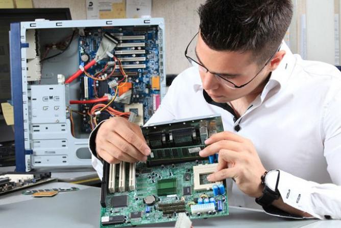 lavoro informatici hardware e software